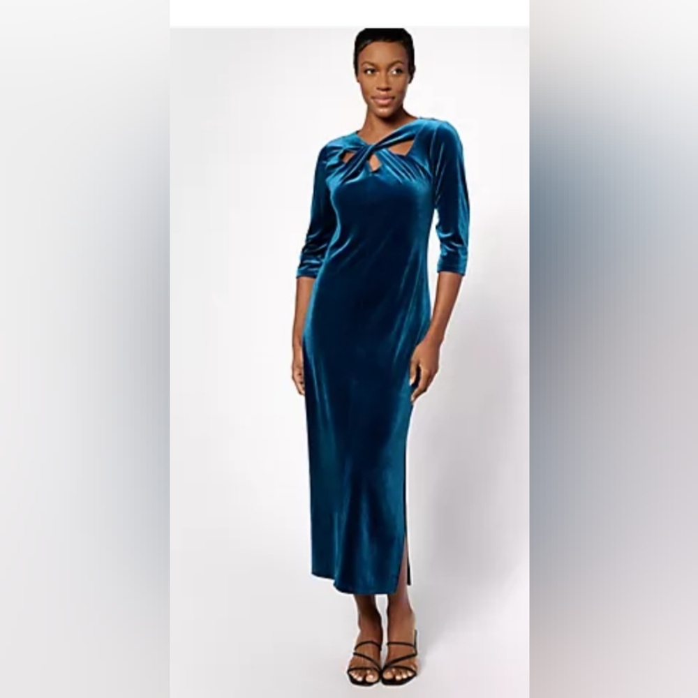 Attitudes by Renee Petite Knit Velvet Maxi Dress